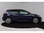 Volkswagen Golf 1.0 TSI Highline (TREKHAAK, DIGITALE COCKPIT, STOELVERWARMING, CRUISE ADAPTIEF, NAVIGATIE CARPLAY)