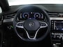Volkswagen Passat Variant R-Line 1.5 TSI 150 PK DSG | LED Matrix IQ | Panoramadak | DCC | Trekhaak | Leder | Navigatie Pro | Keyless |