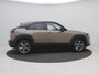 Mazda MX-30 e-SkyActiv EV 145 Makoto 36 kWh / Elektrische bestuurdersstoel met geheugen / HUD Display / SoH 94% / 3-Fase laden / Full LED / Parkeersensoren voor & achter / Adaptieve Cruise Control / Navigatie / Apple CarPlay & Android Auto / Full Option /