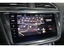 Volkswagen Tiguan Allspace 1.5 TSI Highline Business R-line, 7-Persoons, Trekhaak, ACC, Camera, Panoramadak, DAB, Stoelverwarming,
