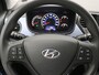 Hyundai i10 1.0i i-Motion Comfort / All Seasonbanden / Airco Climate Control / Apple CarPlay & Android Auto / Cruise Control / Dealer Onderhouden / Elektrische ramen voor & achter /