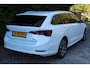 Skoda Octavia Combi 1.0 e-TSI Business Edition Plus 110pk | Panoramadak | Navigatie | Cruise Control | Elektrische achterklep