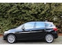 BMW 2-Serie Active Tourer 218i Executive Edition 136PK | Parkeercamera | HUD | Lederen bekleding | Climate Control