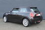 MINI Cooper 1.5 Chili Business Uitvoering 3-Deurs  AUTOMAAT-NAVIGATIE