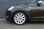 MINI Cooper 1.5 Chili Business Uitvoering 3-Deurs  AUTOMAAT-NAVIGATIE