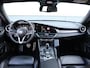 Alfa Romeo Giulia 200pk Super | 1ste eigenaar | Camera | LEER | Sportstoelen | Winterpack | Xenon | Navigatie | AUTOMAAT