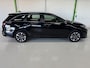 Kia Ceed Sportswagon 1.6 GDI PHEV DynamicLine / Afneembare trekhaak/  Achteruitrijcamera / LED Koplampen / Apple Carplay / Android Auto.
