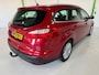 Ford Focus TITANIUM / Cruise controle / Trekhaak / Bluetooth / PDC / Navigatie.