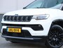 Jeep Compass 4xe 240 Plug-in Hybrid Electric S | Camera | Donker getinte glas | Navigatie | Accu 97,1% | Elektrische kofferklep | Verwarmde voorstoelen en stuurwiel
