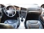 Volvo V70 2.4 Momentum met Leer 140 pk