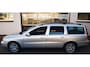Volvo V70 2.4 Momentum met Leer 140 pk