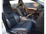 Volvo V70 2.4 Momentum met Leer 140 pk