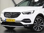 Opel Grandland X 225PK Hybrid Ultimate | 1ste eigenaar | LEER | Stoelkoeling/Stoel/Voorruitverwarming | FULL LED | AGR Stoelen | Denon Sound | 360'Camera | Trekhaak | Two-tone | Privacy Glass | AppleCarPlay/AndroidAuto | Navigatie | Cruise Control | Keyless | Isofix | Elektrische Achterklep |