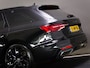 Audi A4 Avant 35 TFSI Competition S-Line Edition (SFEERVERLICHTING, BANG&OLUFSEN, APPLE CARPLAY, AFGEVLAKT STUUR, CRUISE, NAVI)