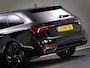 Audi A4 Avant 35 TFSI Competition S-Line Edition (SFEERVERLICHTING, BANG&OLUFSEN, APPLE CARPLAY, AFGEVLAKT STUUR, CRUISE, NAVI)
