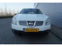 Nissan Qashqai 2.0 Tekna Climate / Navi / Cruise / Camera / BT / Stoelverw. / Trekhaak / Lm velgen / NAP