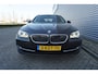 BMW 5-Serie Touring 520i High Executive AUTOMAAT - Climate / Navi / Cruise / Leder / Stoelverw. / Parkeers. / Lm velgen / NAP