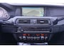 BMW 5-Serie Touring 520i High Executive AUTOMAAT - Climate / Navi / Cruise / Leder / Stoelverw. / Parkeers. / Lm velgen / NAP