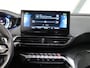 Peugeot 3008 1.6 HYbrid 180PK Allure Pack Business | 1ste eigenaar | ACCURAPPORT 98,9% | AUTOMAAT | Navigatie | Dodehoekdetectie | Camera | 18''LMV | Adaptief Cruise Control | AppleCarPlay/AndroidAuto | Climate Control | Virt.Cockpit | Keyless | Isofix | Privacy Glass | Parkeersensoren |
