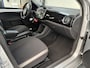 Volkswagen Up! 1.0 high BlueMotion Afneembare trekhaak Uniek! | Airco | Cruise control | Parkeersensor achter