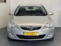 Opel Astra 1.6 EDITION CRUISE CONTROL CLIMATE CONTROL BLUETOOTH TELEFOON MEDIA VOORBEREIDING TREKHAAK PDC 17" LICHTMETALEN VELGEN ZEER MOOI !! 3010 DEK
