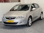 Opel Astra 1.6 EDITION CRUISE CONTROL CLIMATE CONTROL BLUETOOTH TELEFOON MEDIA VOORBEREIDING TREKHAAK PDC 17" LICHTMETALEN VELGEN ZEER MOOI !! 3010 DEK