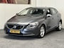 Volvo V40 1.6 D2 MOMENTUM CRUISE CONTROL CLIMATE CONTROL BLUETOOTH TELEFOON MEDIA VOORBEREIDING PDC ZEE MOOI !! 3010 DEK