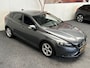 Volvo V40 1.6 D2 MOMENTUM CRUISE CONTROL CLIMATE CONTROL BLUETOOTH TELEFOON MEDIA VOORBEREIDING PDC ZEE MOOI !! 3010 DEK
