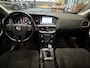 Volvo V40 1.6 D2 MOMENTUM CRUISE CONTROL CLIMATE CONTROL BLUETOOTH TELEFOON MEDIA VOORBEREIDING PDC ZEE MOOI !! 3010 DEK