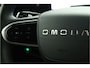 Omoda 5 EV Premium 61 kWh - Stoel/Stuur verwarming - Achteruitrij camera - Elektrische achterklep - Apple Carplay/Android Auto - Schuif/Kantel dak - Parkeersensoren - Stoelventilatie Fabrieksgarantie 01-2033
