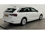 Skoda Octavia Combi 1.0 e-TSI Business Edition benzine automaat parkeersensoren navigatie led android carplay trekhaak cruise