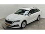 Skoda Octavia Combi 1.0 e-TSI Business Edition benzine automaat parkeersensoren navigatie led android carplay trekhaak cruise
