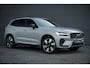 Volvo XC60 2.0 T6 Plug-in hybrid AWD Plus Dark / Pano / Trekhaak / Stoel&Stuurwielverwarming