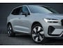 Volvo XC60 2.0 T6 Plug-in hybrid AWD Plus Dark / Pano / Trekhaak / Stoel&Stuurwielverwarming