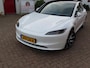 Tesla Model 3 RWD 60 KWH Premium Highland/ 19 Inch velgen/ Getinte ramen/ Warmtepomp/ LFP accu/ Stoel + stuurwiel verwarming/ Panoramadak/ Origineel NL/ NAP
