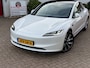 Tesla Model 3 RWD 60 KWH Premium Highland/ 19 Inch velgen/ Getinte ramen/ Warmtepomp/ LFP accu/ Stoel + stuurwiel verwarming/ Panoramadak/ Origineel NL/ NAP