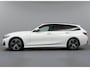 BMW 3-Serie Touring 318i M-Sport Pro Shadowline | AlpinWeiss | Navi | DAB | LED+ | Live-cockpit - RIJKLAAR + BOVAG GARANTIE