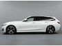 BMW 3-Serie Touring 318i M-Sport Pro Shadowline | AlpinWeiss | Navi | DAB | LED+ | Live-cockpit - RIJKLAAR + BOVAG GARANTIE