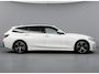 BMW 3-Serie Touring 318i M-Sport Pro Shadowline | AlpinWeiss | Navi | DAB | LED+ | Live-cockpit - RIJKLAAR + BOVAG GARANTIE