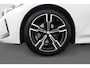 BMW 3-Serie Touring 318i M-Sport Pro Shadowline | AlpinWeiss | Navi | DAB | LED+ | Live-cockpit - RIJKLAAR