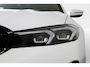 BMW 3-Serie Touring 318i M-Sport Pro Shadowline | AlpinWeiss | Navi | DAB | LED+ | Live-cockpit - RIJKLAAR + BOVAG GARANTIE