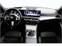 BMW 3-Serie Touring 318i M-Sport Pro Shadowline | AlpinWeiss | Navi | DAB | LED+ | Live-cockpit - RIJKLAAR + BOVAG GARANTIE