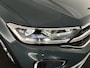 Volkswagen T-Roc 1.5 TSI 150pk DSG Style Trekhaak Camera Stoelverwarming Virtual Cockpit Navigatie