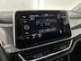 Volkswagen T-Roc 1.5 TSI 150pk DSG Style Trekhaak Camera Stoelverwarming Virtual Cockpit Navigatie