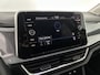 Volkswagen T-Roc 1.5 TSI 150pk DSG Style Trekhaak Camera Stoelverwarming Virtual Cockpit Navigatie