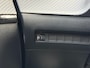 Peugeot 208 Style 1.2 Hybrid 110PK e-DCS6 Automaat Parkeersensoren Achter, Apple Carplay, Android Auto, Cruise Control, Airco
