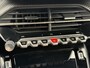 Peugeot 2008 Allure 1.2 Hybrid 136PK e-DCS6 Automaat Navigatie, Rondomzichtcamera, Keyless, Dodehoekdetectie, Apple Carplay, Android Auto