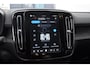 Volvo EX40 Single Motor Extended Range Business Ed. 82 kWh Adaptive cruise control/ Pilot assist/ Harman Kardon audio/ Apple carplay/ Android auto/ Achteruitrijcamera/ Parkeersenoren V+A/