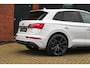 Audi Q5 50 TFSI e S edition | Luchtvering | Pano | Memory | Leder | Massage | Top view