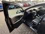 Volvo V40 2.0 T3 Dynamic Edition 153PK / Airco clima/ Navigatie/ Cruise/ PDC/ LED/ Stoel verw./ LMV